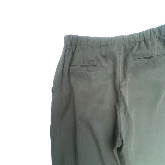 Vetta Capsule The Tencel Tapered Pant in Olive - Size XS - Picture 9 of 16